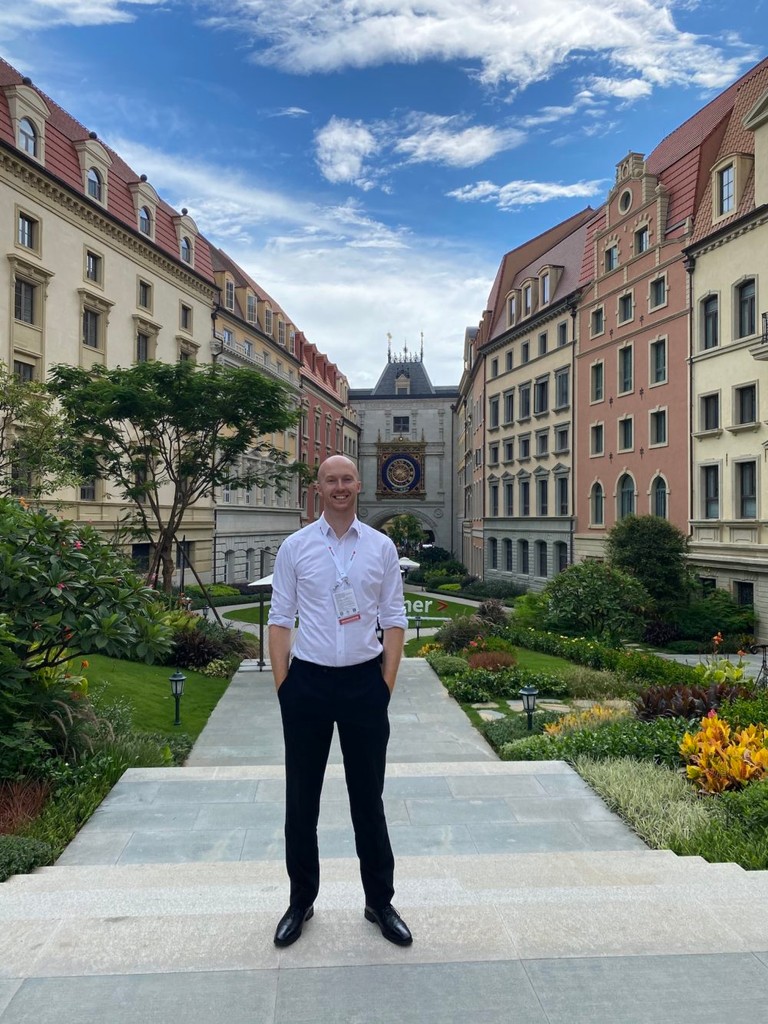 rich bishop on Huawei University campus